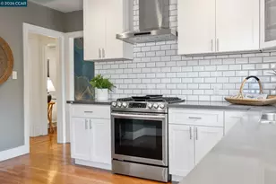 628 Poirier St, Oakland, CA 94609 - Photo 29