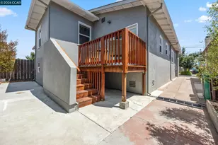 628 Poirier St, Oakland, CA 94609 - Photo 41
