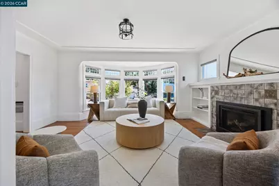 628 Poirier St, Oakland, CA 94609 - Photo 9