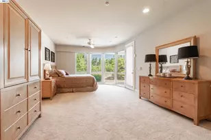 10055 Justamere Ln, Elk Grove, CA 95624 - Photo 27