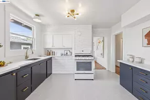 4220 Suter St, Oakland, CA 94619 - Photo 11