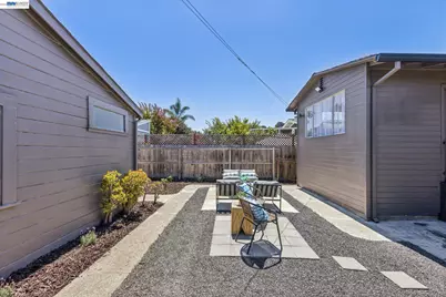 4220 Suter St, Oakland, CA 94619 - Photo 27