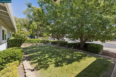 4319 Pembroke Dr, Concord, CA 94521 - Photo 7