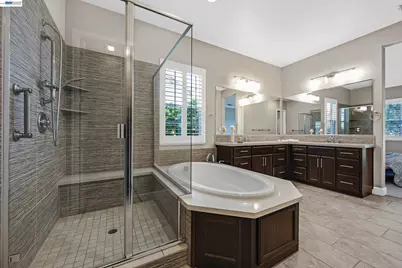 2771 Manresa Shore Ln, Oakley, CA 94561 - Photo 25