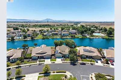 2771 Manresa Shore Ln, Oakley, CA 94561 - Photo 49