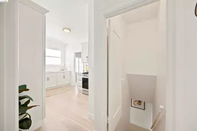 661 Brookwood Pl, Oakland, CA 94610 - Photo 37