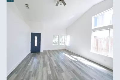3830 Steve Lillie Cir, Stockton, CA 95206 - Photo 5