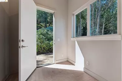 5917 Balboa, Oakland, CA 94611 - Photo 63