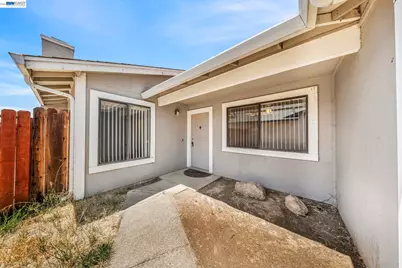 1718 Daniel Ct, Fairfield, CA 94533 - Photo 7