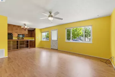 9079 Pinata Way #1, Sacramento, CA 95826 - Photo 9
