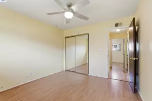 9079 Pinata Way, Sacramento, CA 95826 - Photo 19
