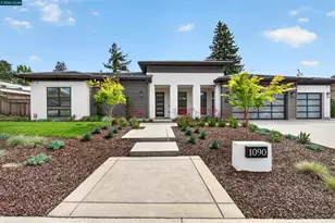 1090 Borrette Ct, Napa, CA 94558 - Photo 1