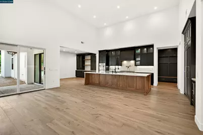 1090 Borrette Court, Napa, CA 94558 - Photo 5