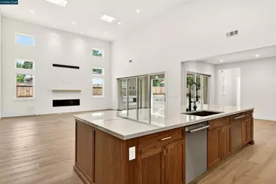 1090 Borrette Court, Napa, CA 94558 - Photo 7