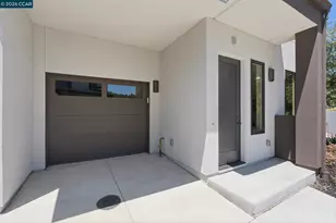 90 Woodbury Highlands Pl, Lafayette, CA 94549 - Photo 3