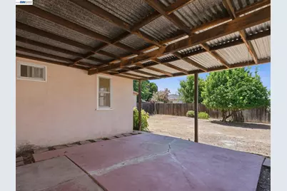 3887 Shasta Cir, Pittsburg, CA 94565 - Photo 19