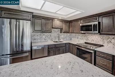 3136 Ptarmigan Dr #5, Walnut Creek, CA 94595 - Photo 3