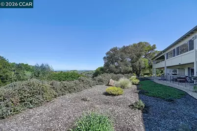 3136 Ptarmigan Dr #5, Walnut Creek, CA 94595 - Photo 27