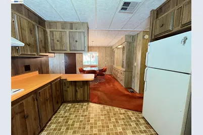 29000 Guildhall Rd, Hayward, CA 94544 - Photo 9