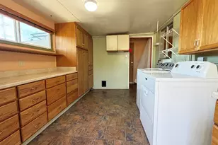 4072 St James Dr, El Sobrante, CA 94803 - Photo 27