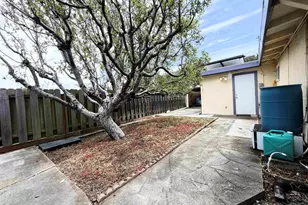 4072 St James Dr, El Sobrante, CA 94803 - Photo 37