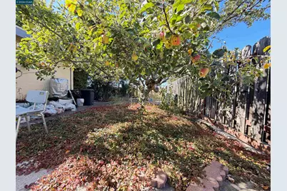 4072 Saint James Dr, El Sobrante, CA 94803 - Photo 29