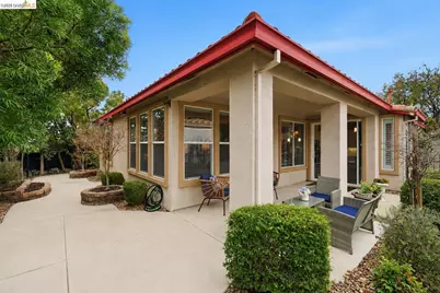 518 American Falls Drive, Rio Vista, CA 94571 - Photo 3