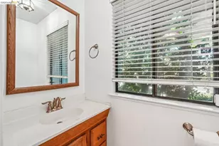 3768 Wood Duck Cir, Stockton, CA 95207 - Photo 27