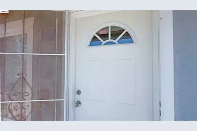 428 Broadmoor Blvd, San Leandro, CA 94577 - Photo 5