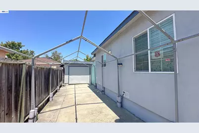 428 Broadmoor Blvd, San Leandro, CA 94577 - Photo 33