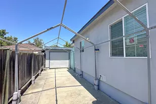 428 Broadmoor Blvd, San Leandro, CA 94577 - Photo 33
