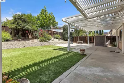 2076 Catalpa Way, Antioch, CA 94509 - Photo 45