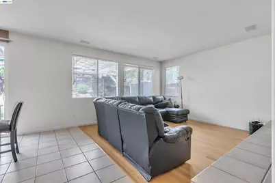 2076 Catalpa Way, Antioch, CA 94509 - Photo 17