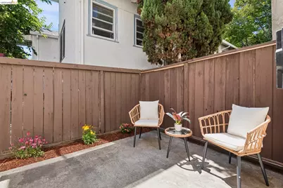1563 Carpentier, San Leandro, CA 94577 - Photo 31