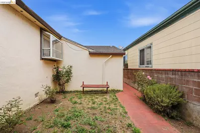 2364 Grant Ave, Richmond, CA 94804 - Photo 23