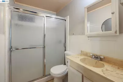 505 9th St, Tracy, CA 95376 - Photo 15