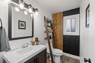 925 Hacienda Cir, Rohnert Park, CA 94928 - Photo 23