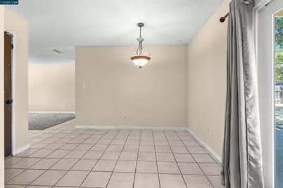 9152 Castlebar Way, Sacramento, CA 95826 - Photo 9