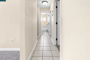 9152 Castlebar Way, Sacramento, CA 95826 - Photo 21