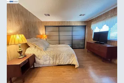 1285 Sussex Way, Hayward, CA 94544 - Photo 29