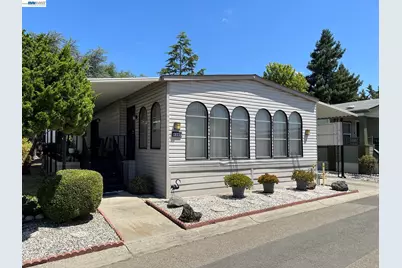1285 Sussex Way, Hayward, CA 94544 - Photo 1
