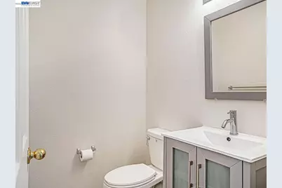 4071 Ghiotti Dr, Pleasanton, CA 94588 - Photo 9