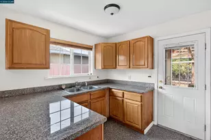 2480 Shield Dr, Union City, CA 94587 - Photo 65