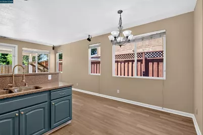 5230 Bay St, Rocklin, CA 95765 - Photo 25