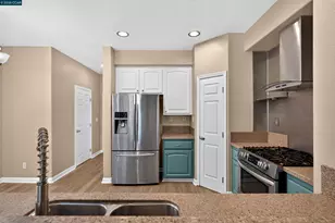5230 Bay St, Rocklin, CA 95765 - Photo 27