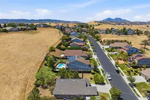 2742 St Andrews Dr, Brentwood, CA 94513 - Photo 43