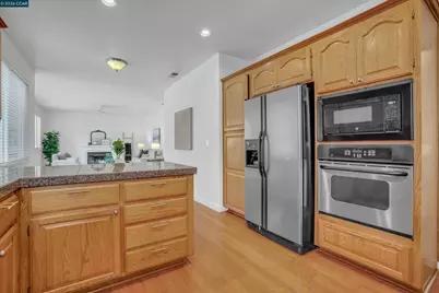 1932 Medicine Mountain Ct, Antioch, CA 94531 - Photo 13