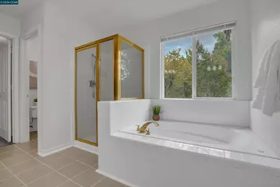1932 Medicine Mountain Ct, Antioch, CA 94531 - Photo 23