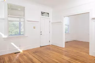 2044 Austin, Oakland, CA 94601 - Photo 3