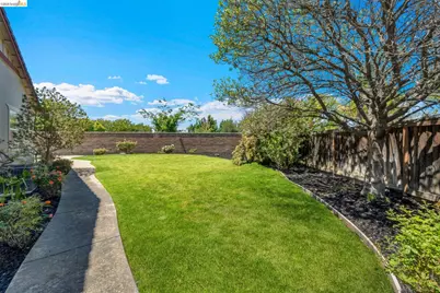 2397 Boulder St, Brentwood, CA 94513 - Photo 35